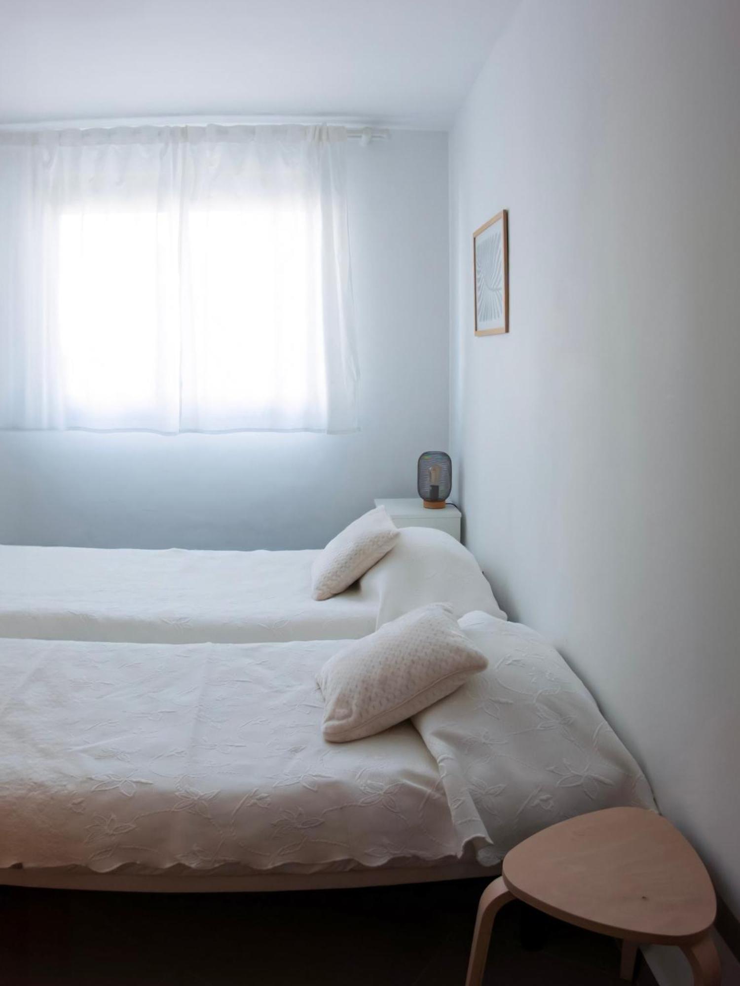 Habitaciones privadas con baño en piso céntrico Gandía Extérieur photo