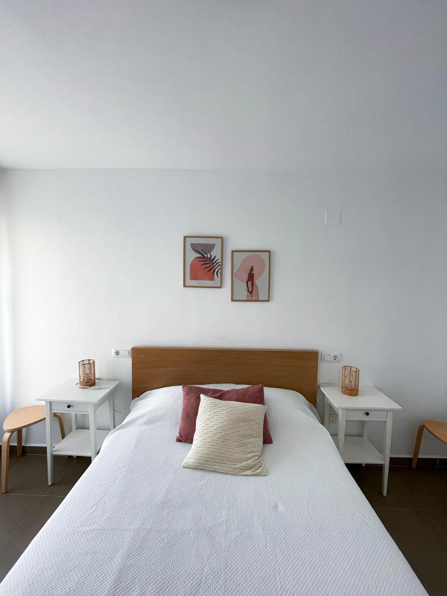 Habitaciones privadas con baño en piso céntrico Gandía Extérieur photo