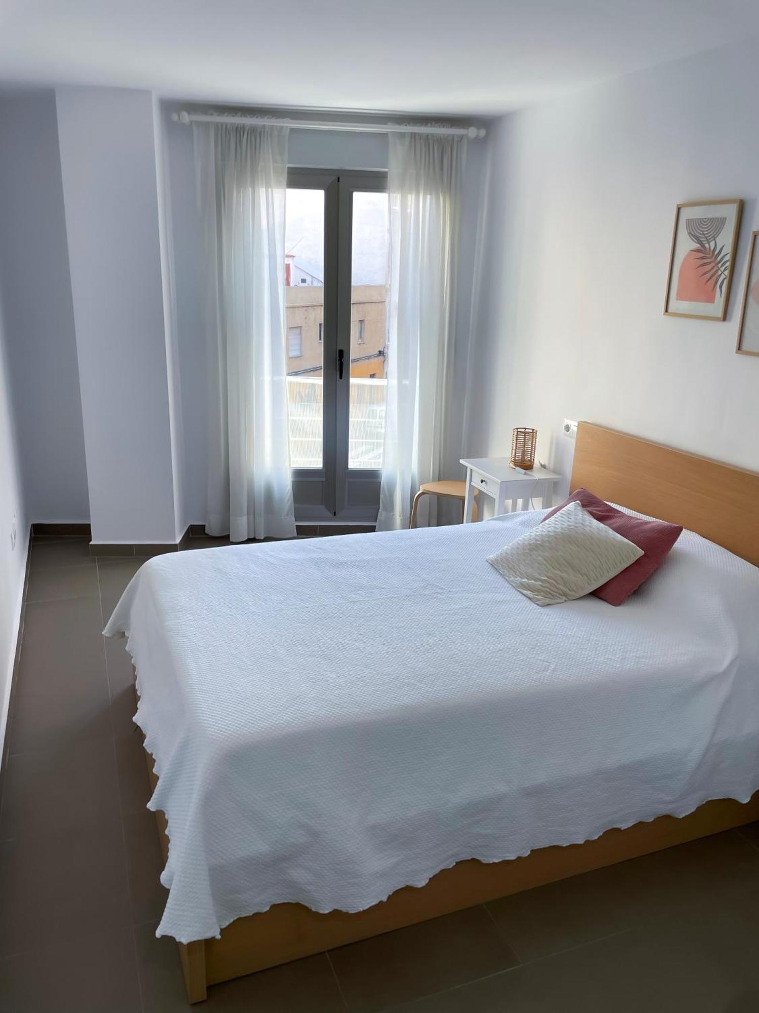 Habitaciones privadas con baño en piso céntrico Gandía Extérieur photo